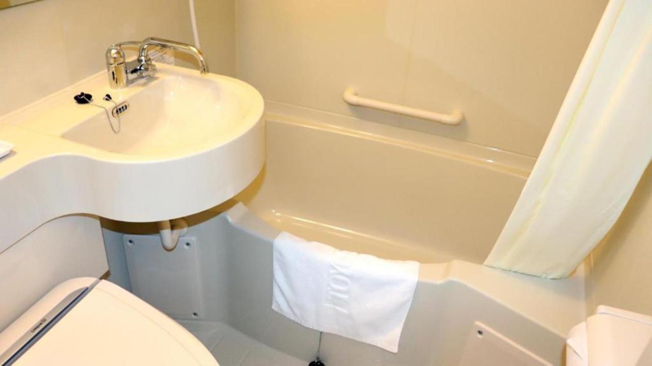 Hotel Toyoko Akabane-eki Higashi-guchi
