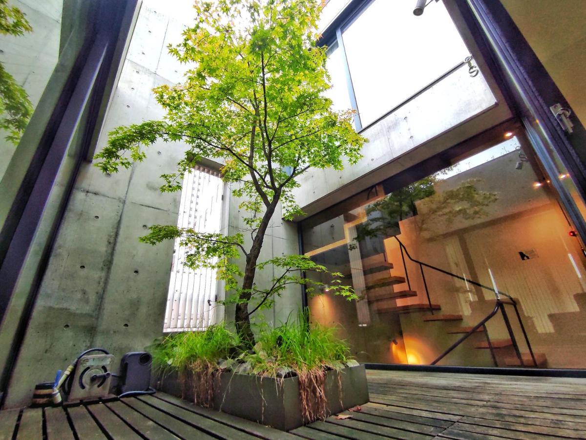 Apartment Grass Bldg Tokyo