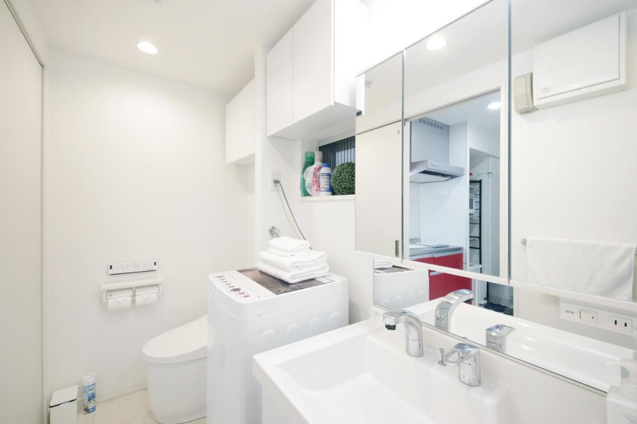 Real Kinshi Apartment Tokyo