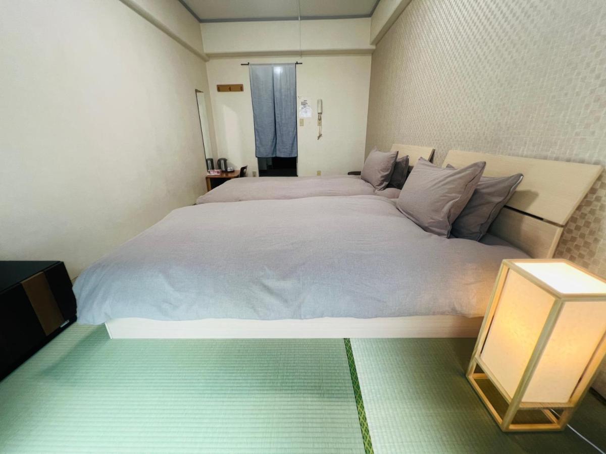 Nakano Toyo Apartment *