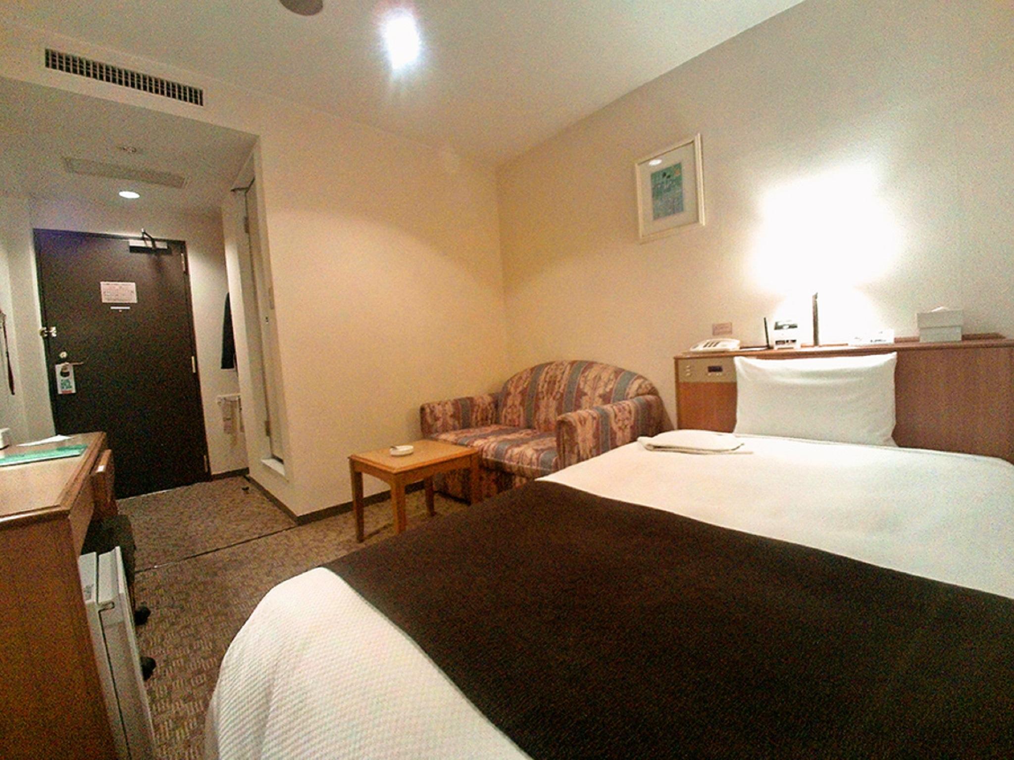 Hotel Smile Ayase Ekimae
