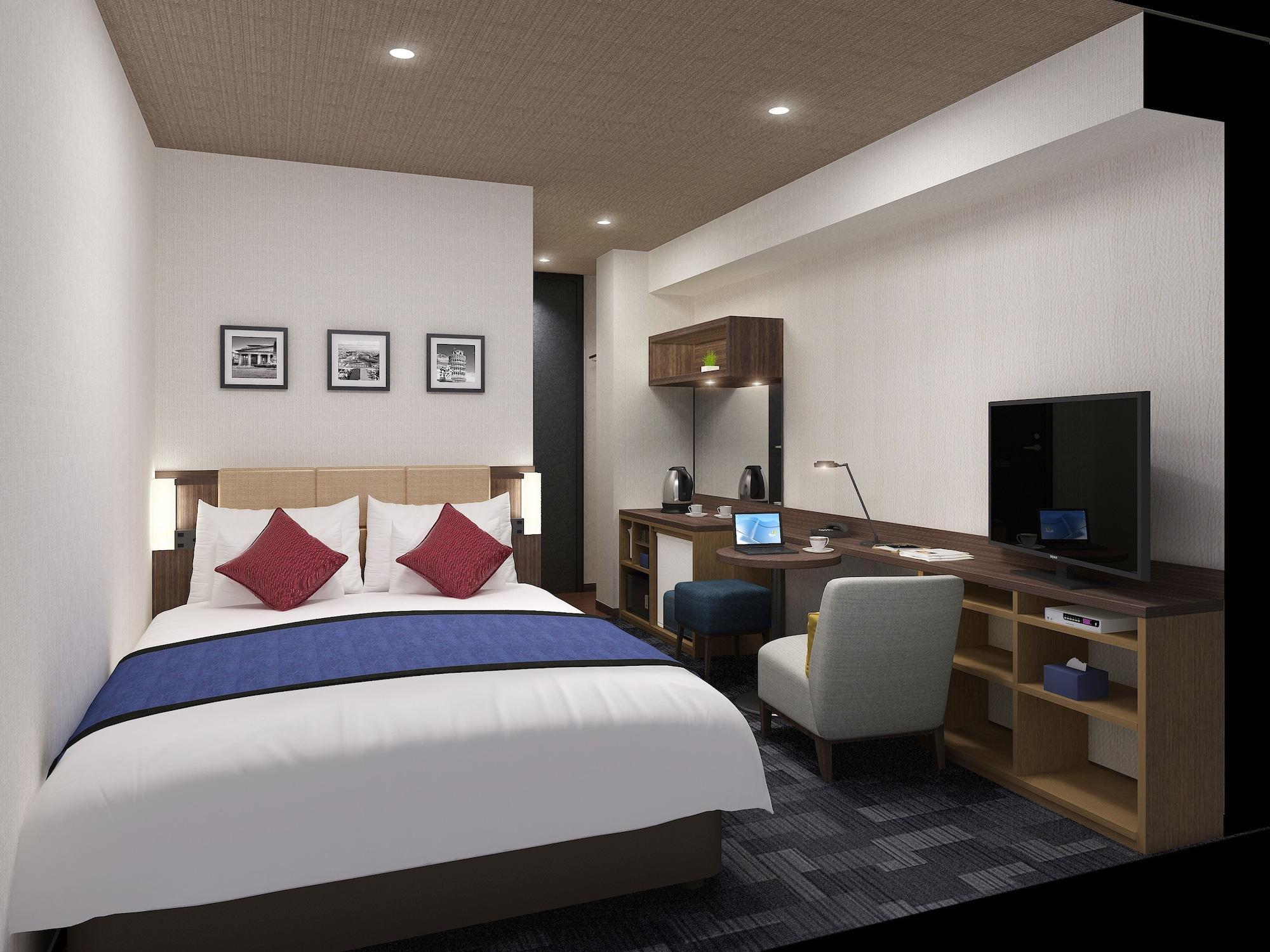 Hotel Mystays Kanda 3*