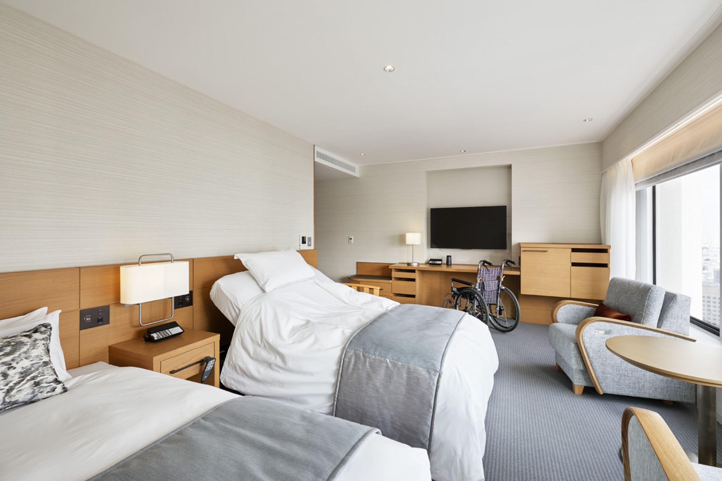 Keio Plaza Premier Grand 5*