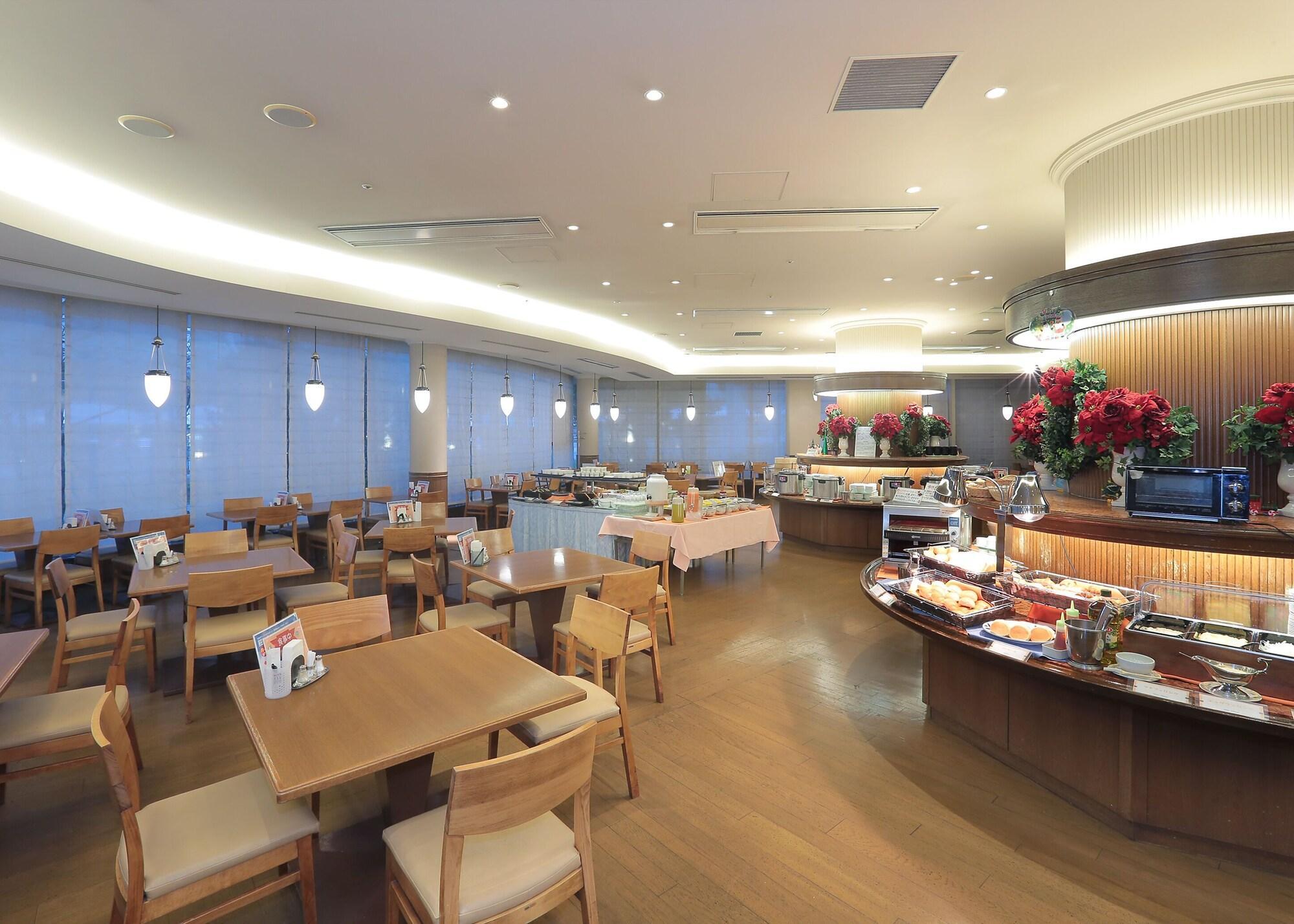 Bay Ariake Washington Hotel