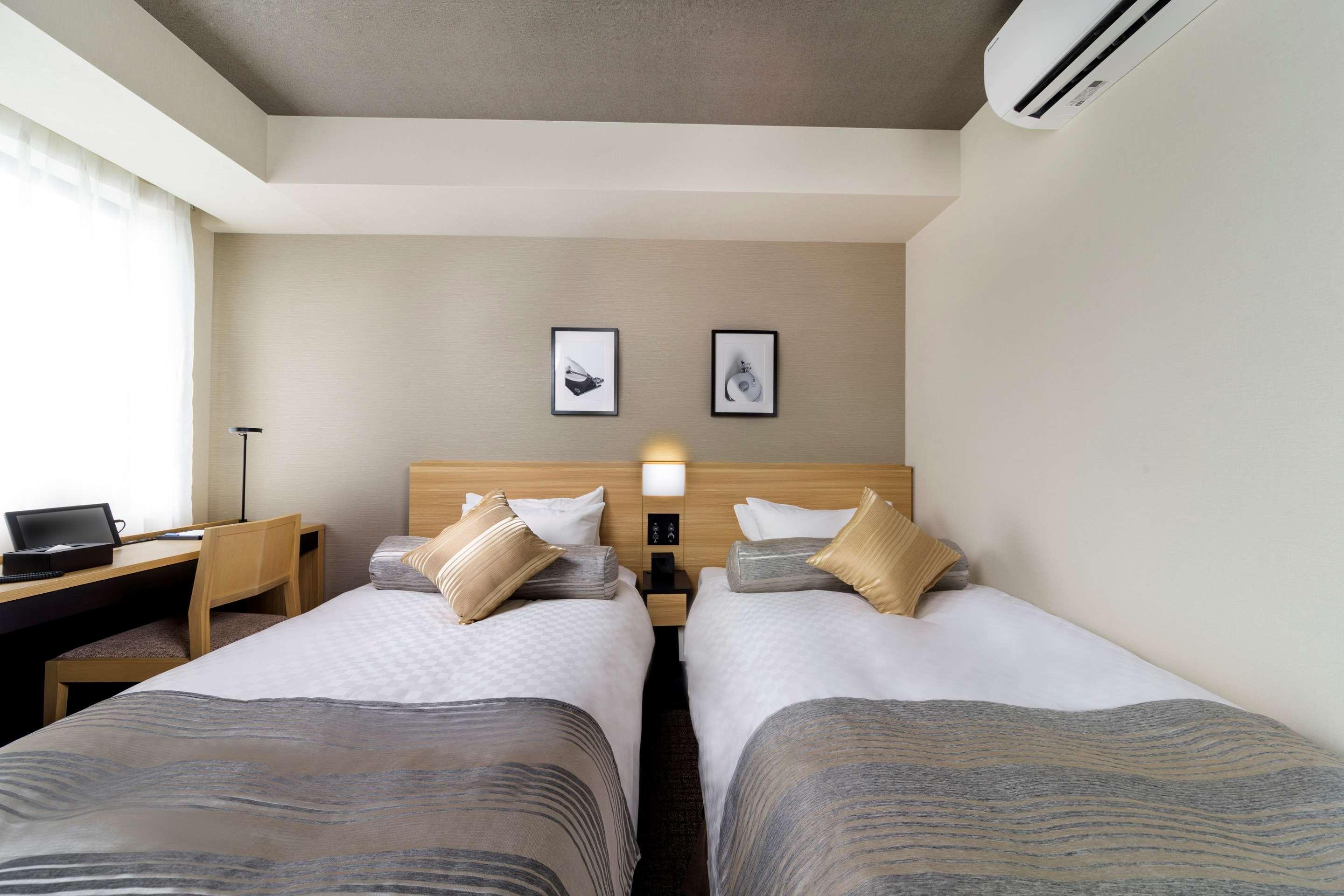 Western Fino Akihabara 3*