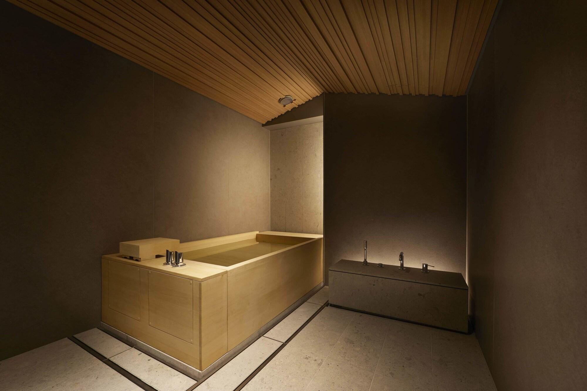 Tsuki 4* Tokyo