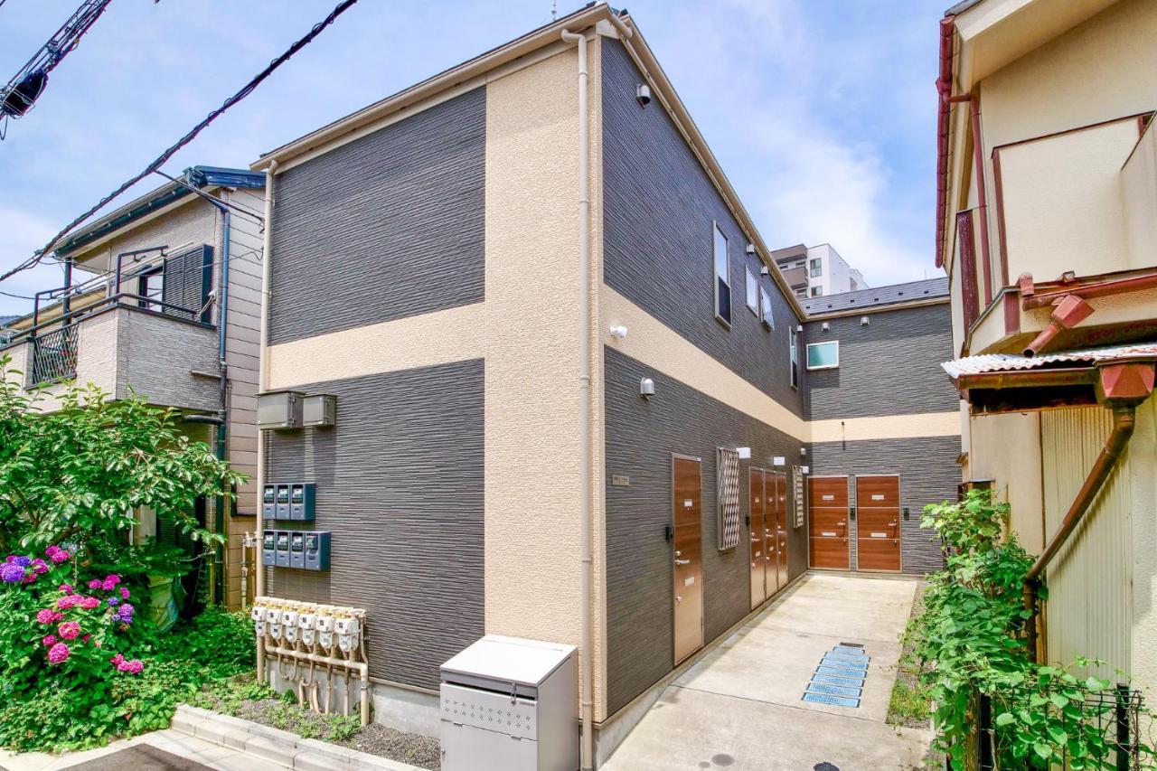 Triphome Tateishi New Open/2 Single Beds/big Table/300m Wifi Apartment Tokyo