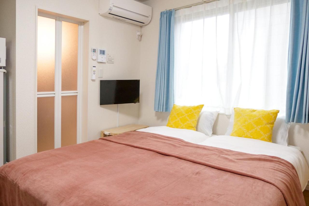 Apartment Triphome Tateishi New Open/2 Single Beds/big Table/300m Wifi