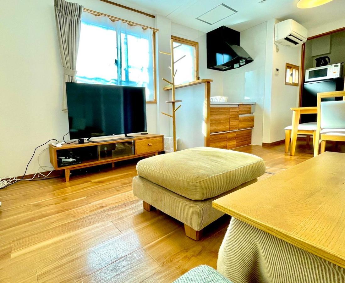 上落合ハウス Kamiochiai House *
