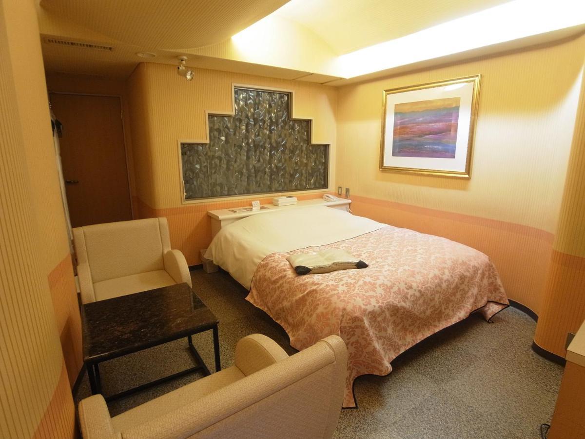 Mju-adult Only 2* Tokyo