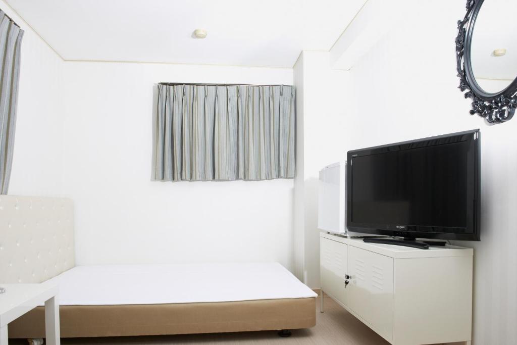 Hotel Empire In Shinjuku Tokyo