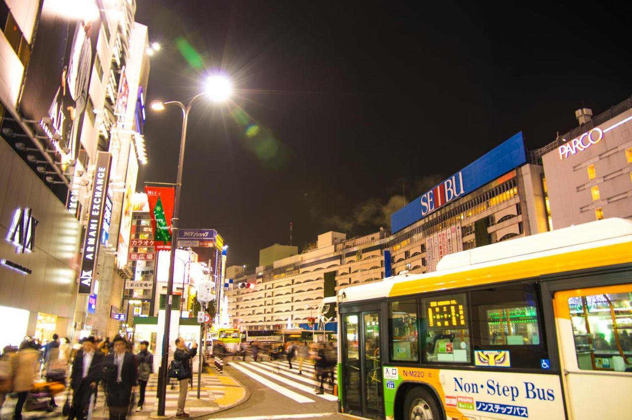 Varkin Ikebukuro Nishiguchi Tokyo