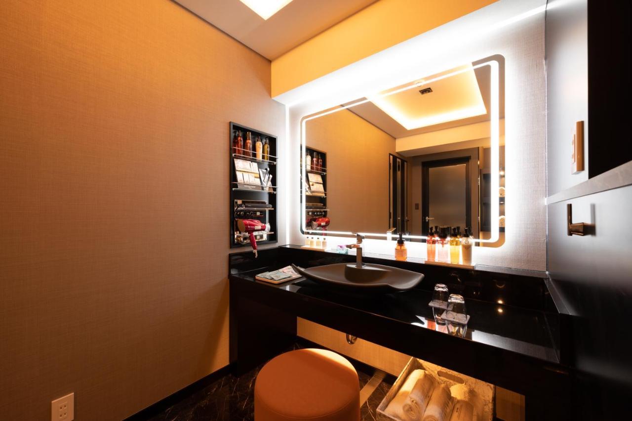 Varkin Ikebukuro Nishiguchi Hotel 3*