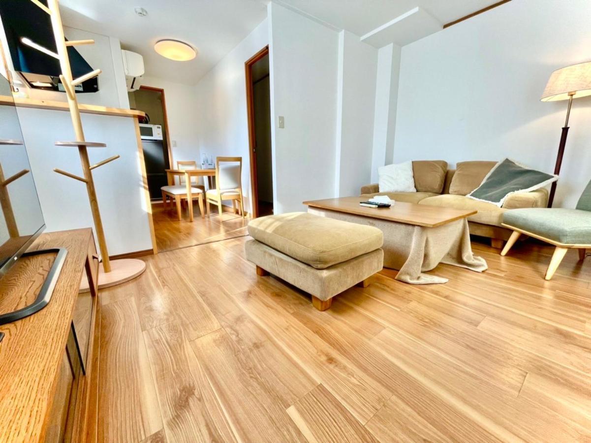 上落合ハウス Kamiochiai House *