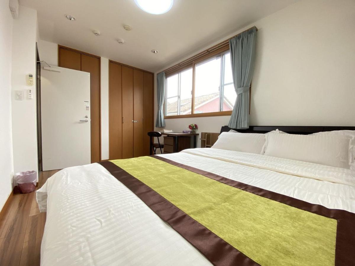 46-shinjuku House