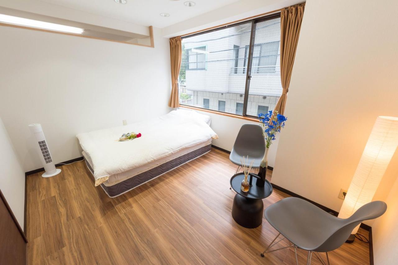 Tora Tokyo-rikugienn 寅ホテル 六義園 B Apartment