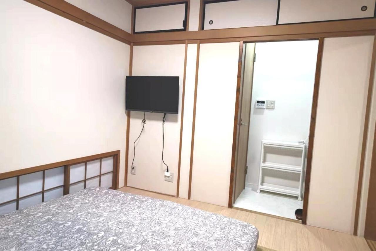 Kiki Househ --self Check-in -- Number & Password Is In The Following Email Apartment Tokyo