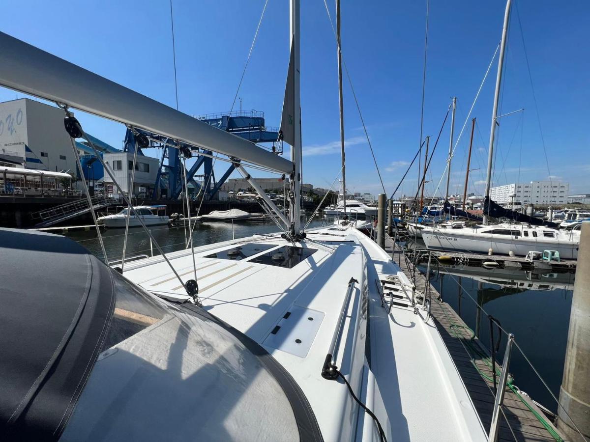 Sea Breeze With Luxury Yacht On Bay Botel
