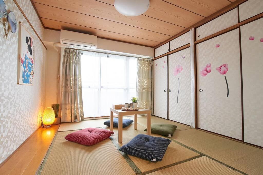 新宿市中心日式样式公寓，紧邻商业地域韩国街免费wi-fi Tokyo