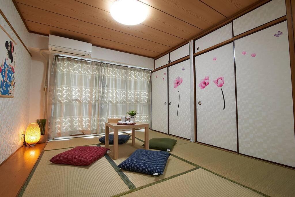 新宿市中心日式样式公寓，紧邻商业地域韩国街免费wi-fi Apartment Tokyo