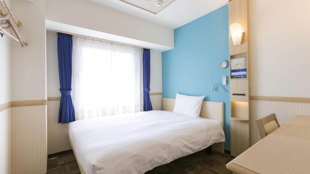 Toyoko Akabane-eki Higashi-guchi Hotel