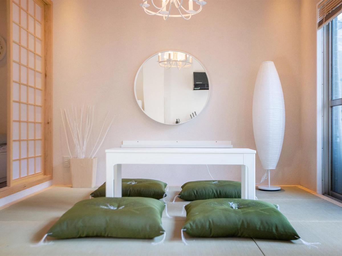 Tsubame Asakusabashi: Base With Kitchen & Laundry Tokyo