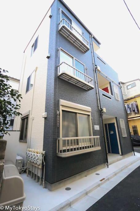 Easy Access To Skytree Bell Flat #4 *