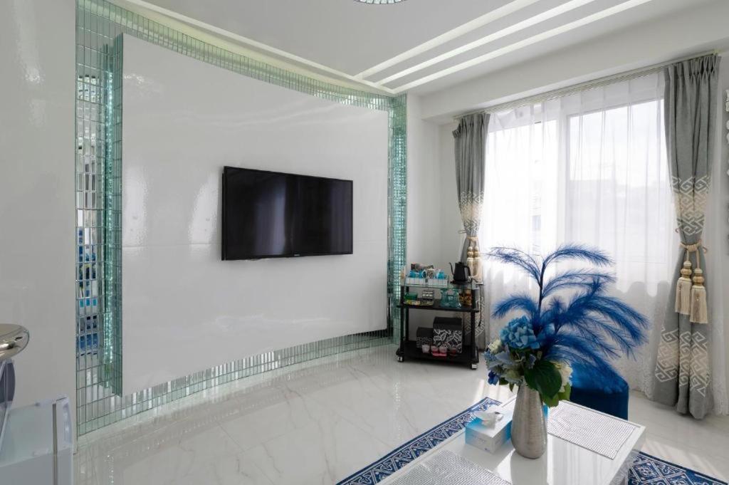 Apartment Reimi Mondo Tokyo