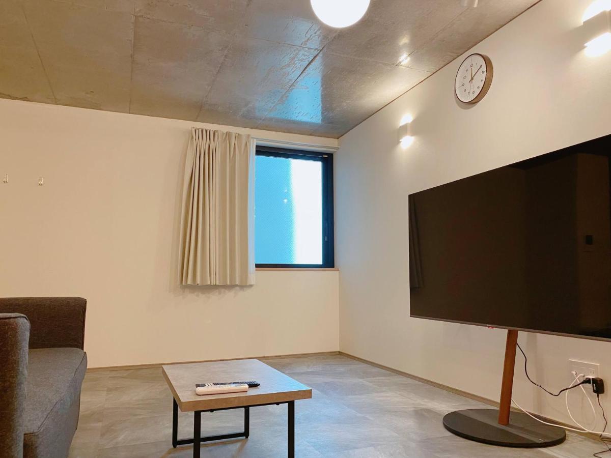Ouranos Apartment Tokyo