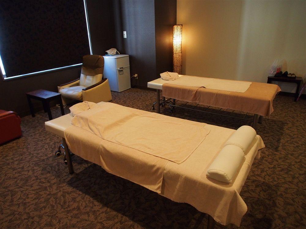 Ueno Station Oriental 1 Male Only Hotel