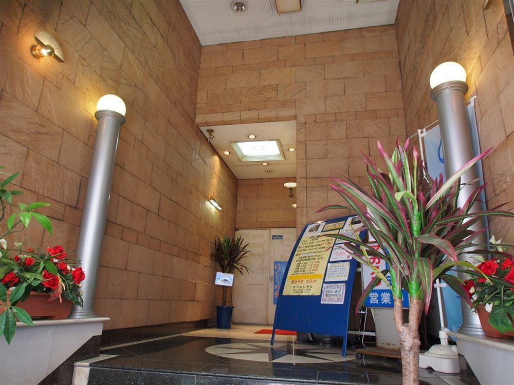 Ueno Station Oriental 1 Male Only 2*