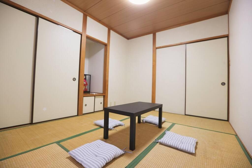 Apartment 1 Minute To Yamanote Line, Ultimate Convenience. *