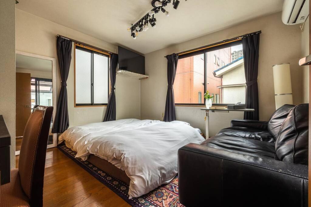Apartment アンドステイ西新井 *
