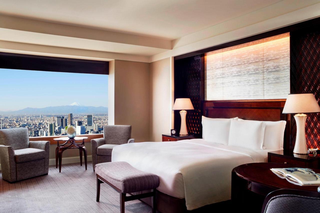 The Ritz-carlton, Hotel 5*