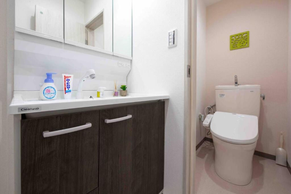 Apartment 西浅草2ldk広々ファミリーorグループ Asakusa 2 Bedroom