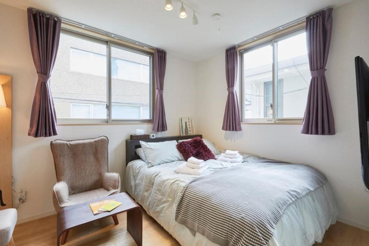 Oasis Apartment Tokyo