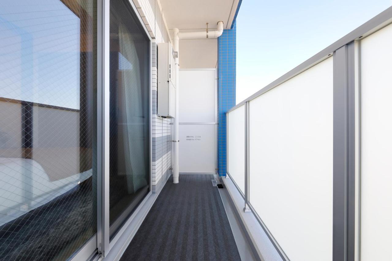 Apartment Mat Oshiage
