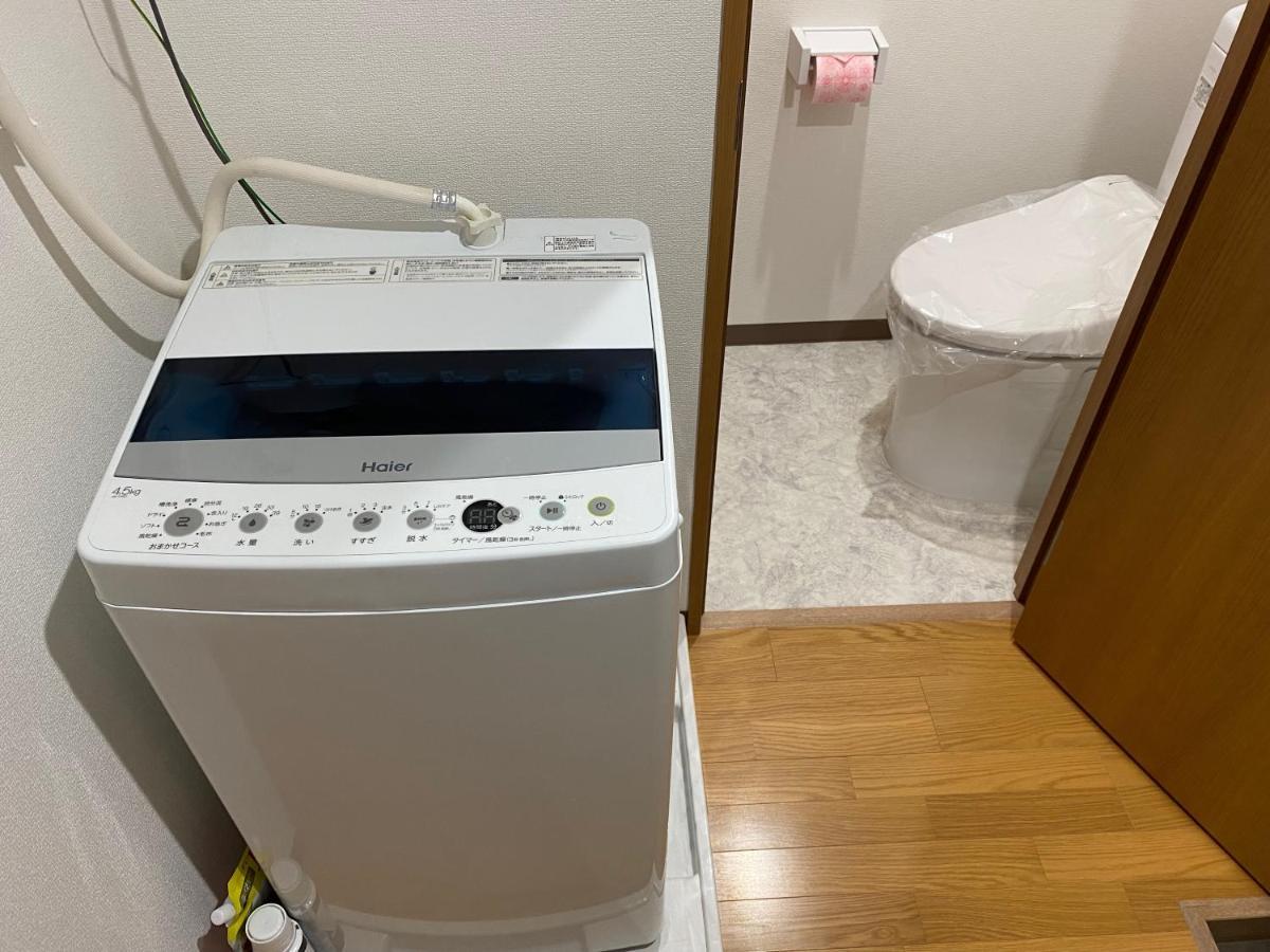 Apartment ホワイトテラス桜新町 *