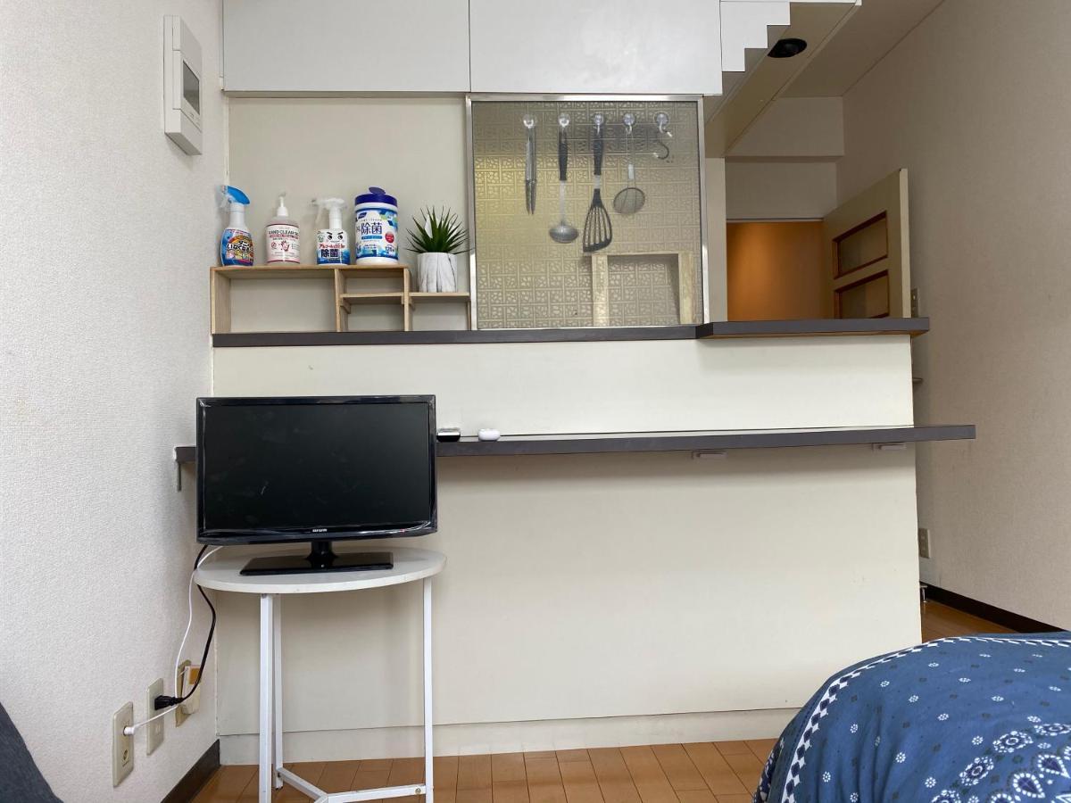Apartment ホワイトテラス桜新町
