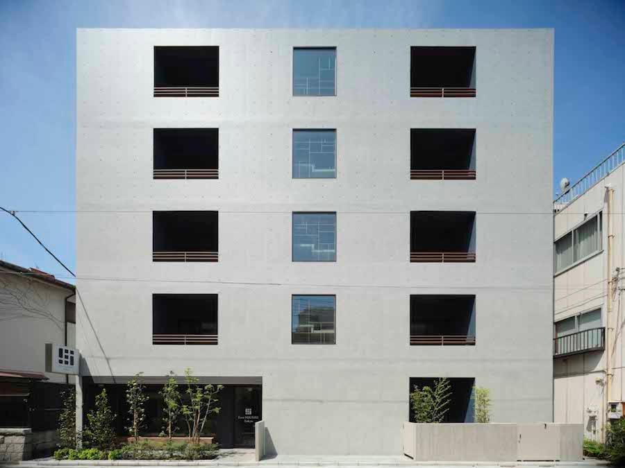 Hotel East Square 3*