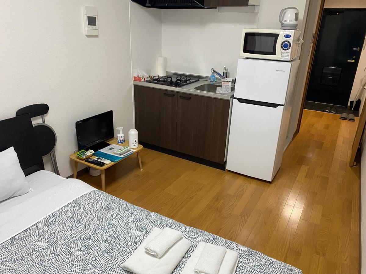 Apartment ホワイトテラス桜新町 *