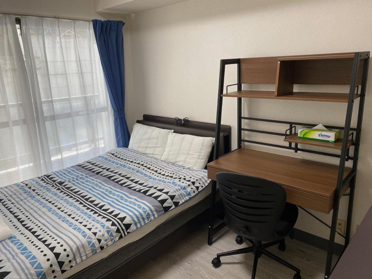 Apartment ホワイトテラス桜新町