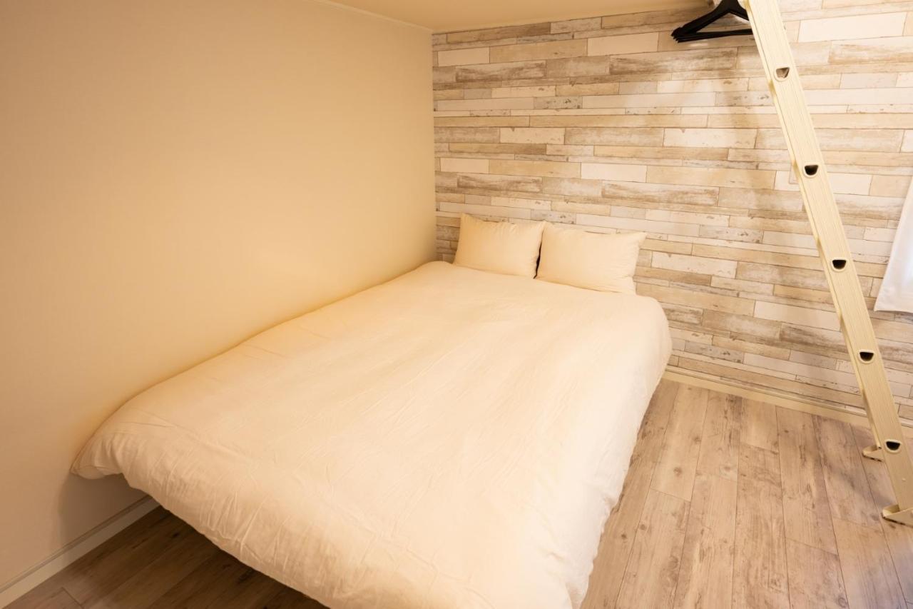 Apartment スワンパーク池袋 *