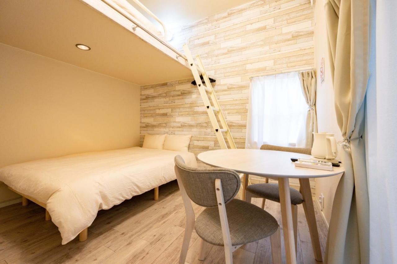 Apartment スワンパーク池袋 *
