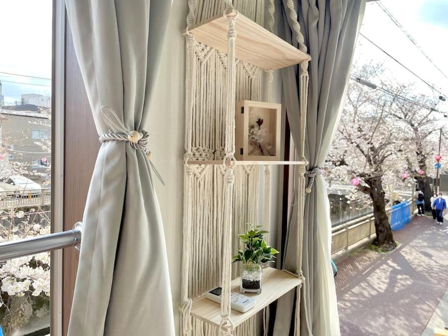 都内桜名所寝室から桜観賞リノベーリョン一軒家池袋エリア中板橋駅 Apartment *