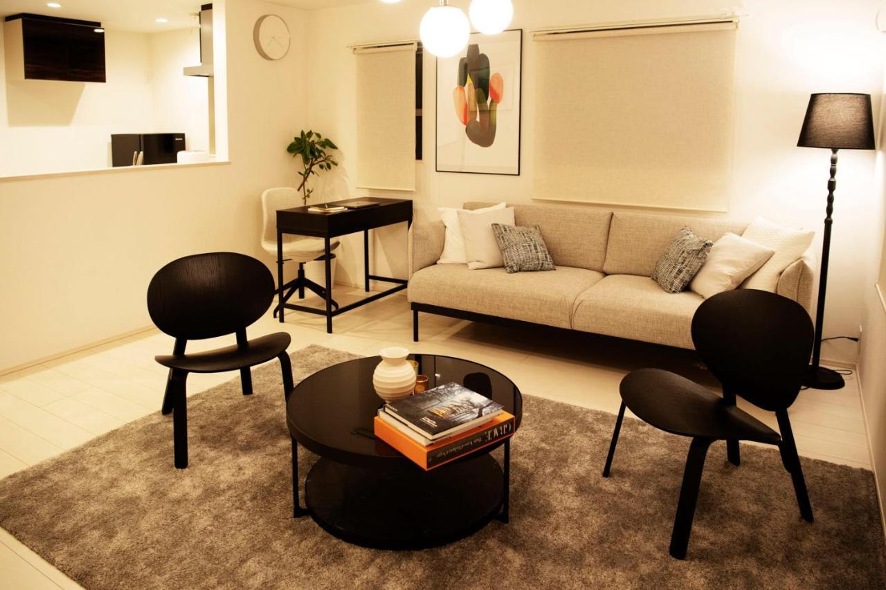 6 Mins To Walk Jr Okubo Station 1stop To Shinjuku Brand New Silent Stylish 3br