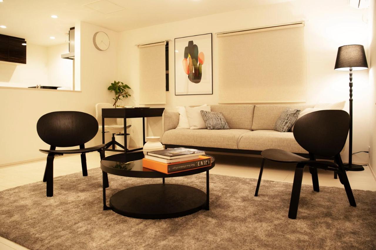 6 Mins To Walk Jr Okubo Station 1stop To Shinjuku Brand New Silent Stylish 3br
