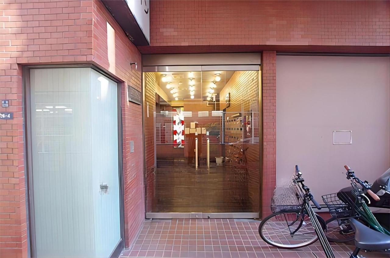 West Shinjuku Flower House Apartment Tokyo