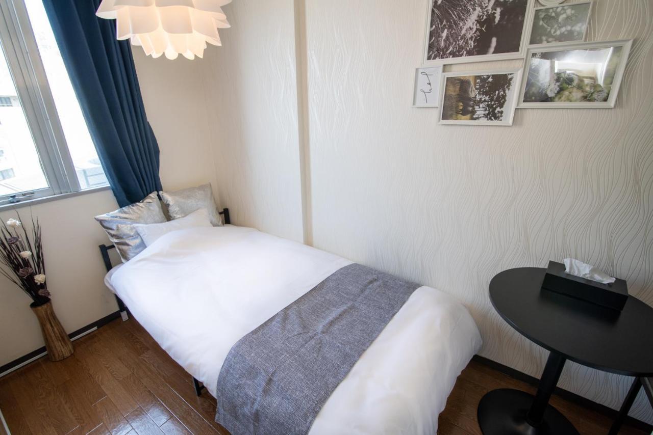 Hotel Vail Sta Takenotsuka 2*