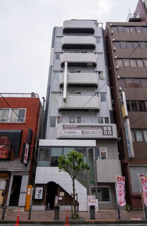 Vail Sta Takenotsuka Tokyo